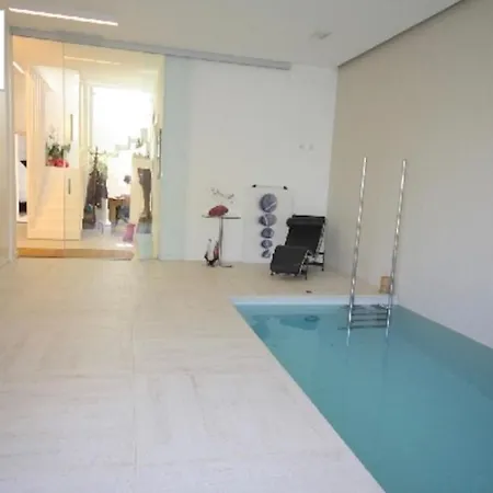 Villa Infinity *